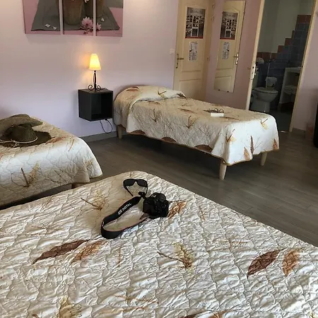 Le Signoret Hotel