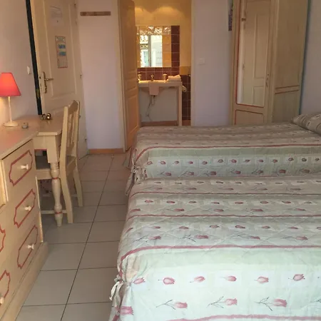 Le Signoret Hotel
