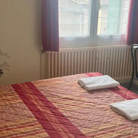 Le Signoret Hotel