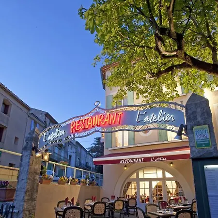 Le Signoret Hotel Sault
